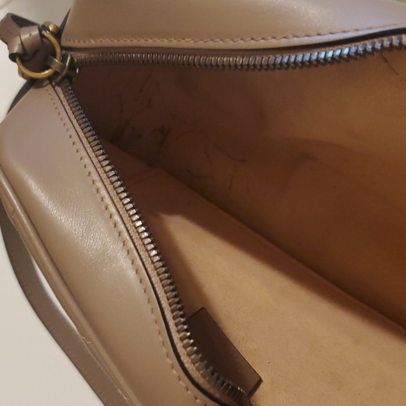 Gucci Marmont Crossbody - Picture 2 of 3